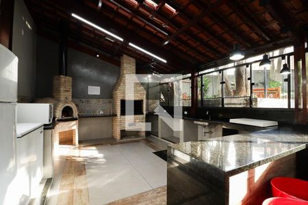 Apartamento à venda com 65m², 2 quartos e 2 vagas Apartamento à venda com 65m², 2 quartos e 2 vagasÁrea comum - Churrasqueira