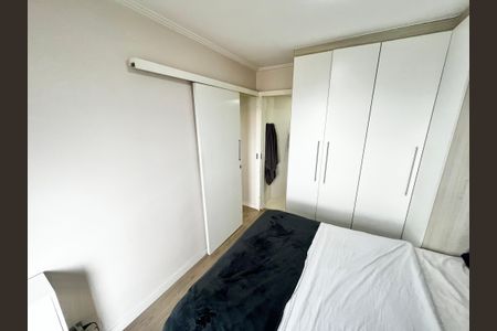 Apartamento à venda com 65m², 2 quartos e 2 vagas Apartamento à venda com 65m², 2 quartos e 2 vagasSuíte