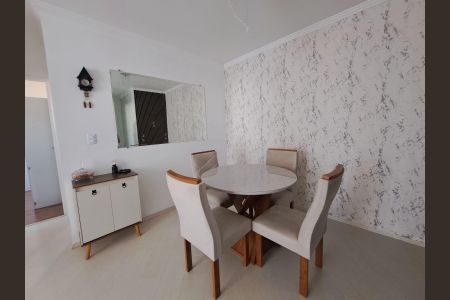 Sala de apartamento à venda com 2 quartos, 57m² em Bussocaba, Osasco