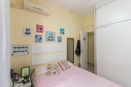 Quarto 1 de apartamento à venda com 2 quartos, 62m² em Tijuca, Rio de Janeiro