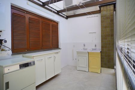 Apartamento à venda com 290m², 3 quartos e 4 vagasÁrea de Serviço