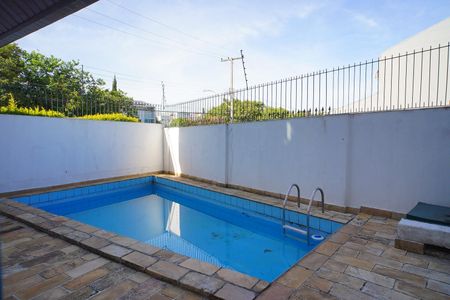 Apartamento à venda com 290m², 3 quartos e 4 vagasÁrea comum - Piscina