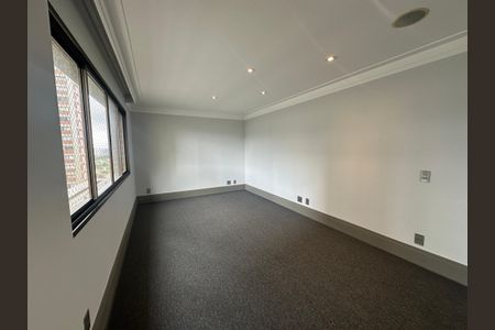 Apartamento à venda com 290m², 3 quartos e 4 vagasSala de TV