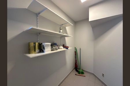Apartamento à venda com 290m², 3 quartos e 4 vagasQuarto de Serviço