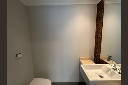 Apartamento à venda com 290m², 3 quartos e 4 vagasLavabo