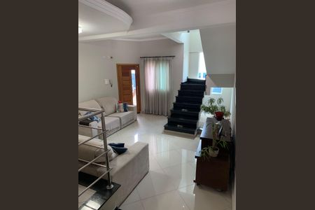 Sala de casa à venda com 3 quartos, 230m² em Jardim Dourado, Guarulhos