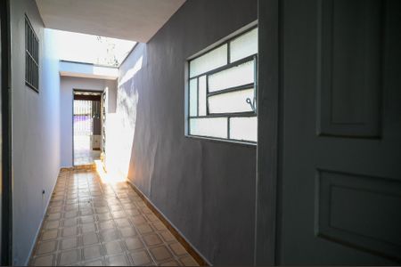 Casa à venda com 130m², 2 quartos e 2 vagas Casa à venda com 130m², 2 quartos e 2 vagasCorredor Externo