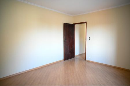Casa à venda com 130m², 2 quartos e 2 vagas