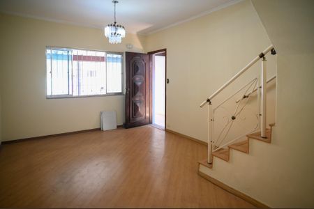 Casa à venda com 130m², 2 quartos e 2 vagas