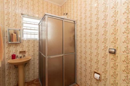 Casa para alugar com 200m², 2 quartos e 2 vagasBanheiro 2