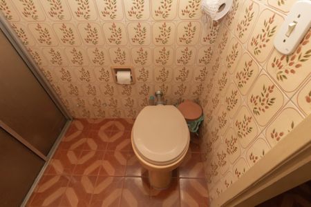 Casa para alugar com 200m², 2 quartos e 2 vagasBanheiro 2