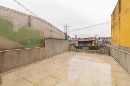 Casa para alugar com 200m², 2 quartos e 2 vagasVaranda