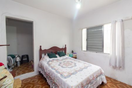 Casa para alugar com 200m², 2 quartos e 2 vagasSuíte