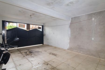 Casa para alugar com 200m², 2 quartos e 2 vagasGaragem