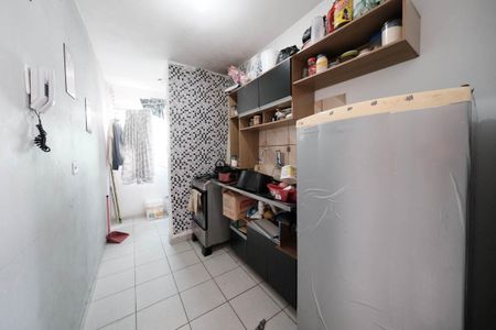 Apartamento à venda com 46m², 2 quartos e sem vagaCozinha e Área de Serviço