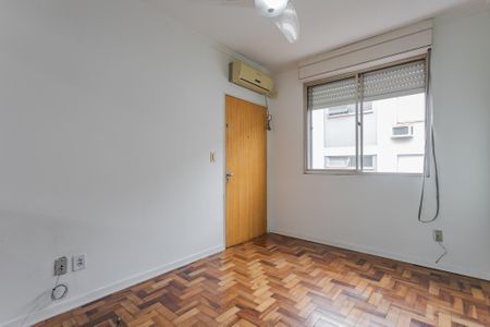 Sala de apartamento para alugar com 2 quartos, 57m² em Jardim Sabará, Porto Alegre