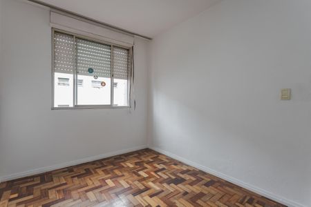 Quarto 2 de apartamento para alugar com 2 quartos, 57m² em Jardim Sabará, Porto Alegre