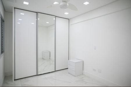 Apartamento para alugar com 85m², 2 quartos e 2 vagasQuarto 2 - Suite