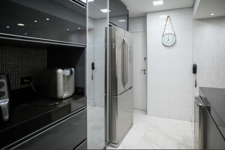 Apartamento para alugar com 85m², 2 quartos e 2 vagasCozinha