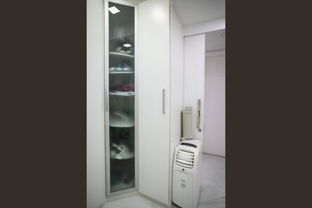 Apartamento para alugar com 85m², 2 quartos e 2 vagasCloset Quarto 2 - Suite