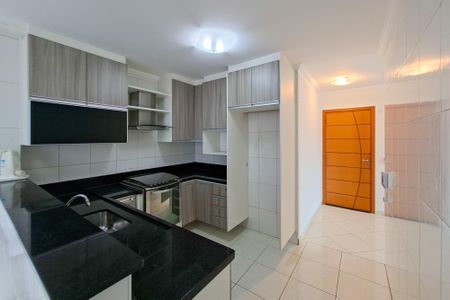 Apartamento para alugar com 82m², 2 quartos e 2 vagas Apartamento para alugar com 82m², 2 quartos e 2 vagasCozinha