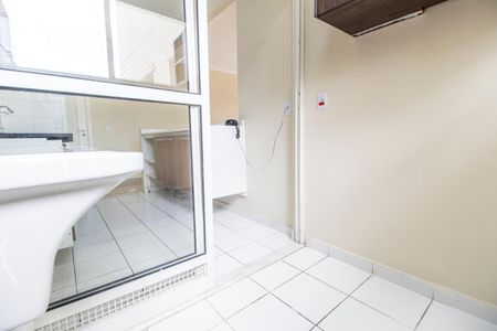 Apartamento à venda com 84m², 2 quartos e 2 vagas Apartamento à venda com 84m², 2 quartos e 2 vagasÁrea de Serviço