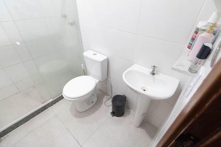 Casa para alugar com 150m², 2 quartos e 1 vaga Casa para alugar com 150m², 2 quartos e 1 vagaBanheiro