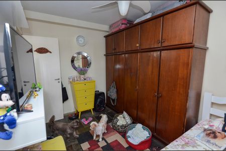 Apartamento à venda com 170m², 3 quartos e 1 vaga Apartamento à venda com 170m², 3 quartos e 1 vagaQuarto 2