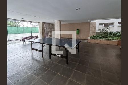 Apartamento à venda com 170m², 3 quartos e 1 vaga Apartamento à venda com 170m², 3 quartos e 1 vagaÁrea comum