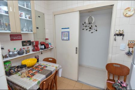 Apartamento à venda com 170m², 3 quartos e 1 vaga Apartamento à venda com 170m², 3 quartos e 1 vagaCozinha