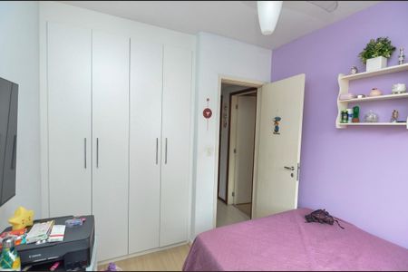 Apartamento à venda com 170m², 3 quartos e 1 vaga Apartamento à venda com 170m², 3 quartos e 1 vagaQuarto 1