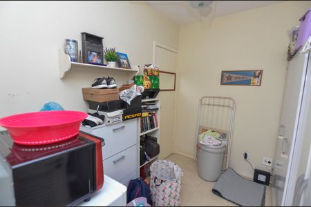 Apartamento à venda com 170m², 3 quartos e 1 vaga Apartamento à venda com 170m², 3 quartos e 1 vagaQuarto de Serviço