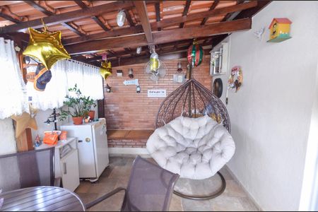 Apartamento à venda com 170m², 3 quartos e 1 vaga Apartamento à venda com 170m², 3 quartos e 1 vagaTerraço