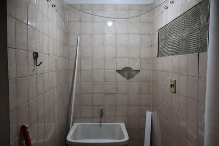 Casa à venda com 130m², 2 quartos e 1 vagaÁrea de Serviço