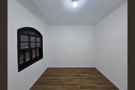 Casa à venda com 130m², 2 quartos e 1 vaga Casa à venda com 130m², 2 quartos e 1 vagaSuíte