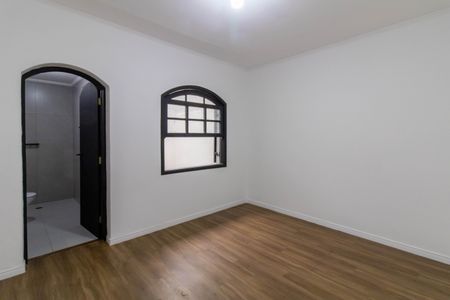 Suíte de casa à venda com 2 quartos, 130m² em Vila das Palmeiras, Guarulhos