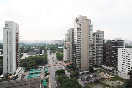 Vista de apartamento à venda com 3 quartos, 221m² em Indianópolis, São Paulo