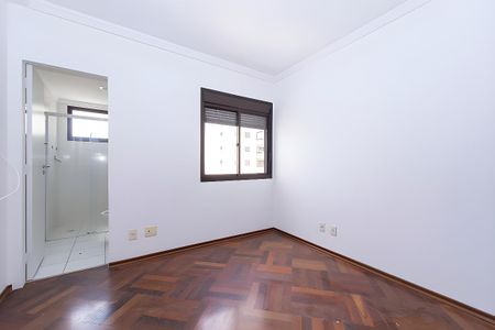 Apartamento para alugar com 147m², 3 quartos e 3 vagas