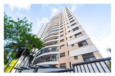 Apartamento para alugar com 147m², 3 quartos e 3 vagas