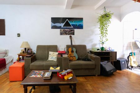 Sala de casa à venda com 2 quartos, 110m² em Vila Butantã, São Paulo