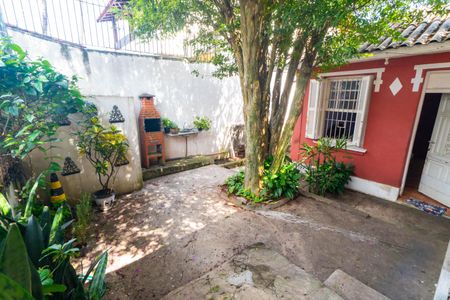 Casa à venda com 217m², 2 quartos e 1 vagaQuintal