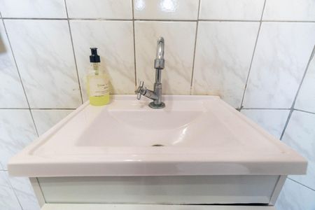 Casa à venda com 217m², 2 quartos e 1 vagaBanheiro