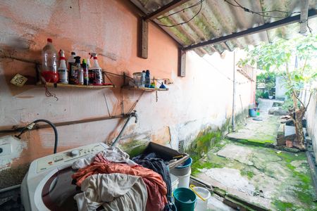 Casa à venda com 217m², 2 quartos e 1 vagaLavanderia