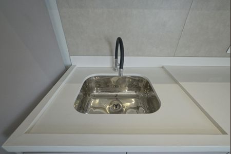 Apartamento para alugar com 90m², 2 quartos e 1 vagaÁrea de Serviço