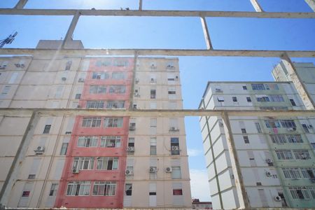 Quarto 1_Vista  de apartamento para alugar com 2 quartos, 60m² em Humaitá, Porto Alegre