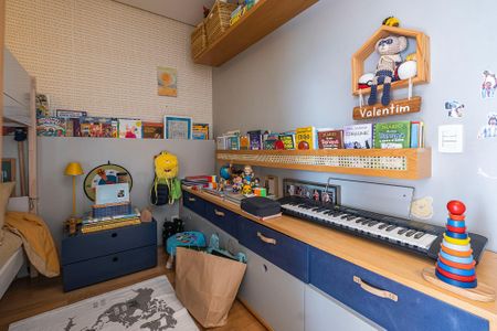 Apartamento à venda com 84m², 2 quartos e 2 vagas Apartamento à venda com 84m², 2 quartos e 2 vagasQuarto 2