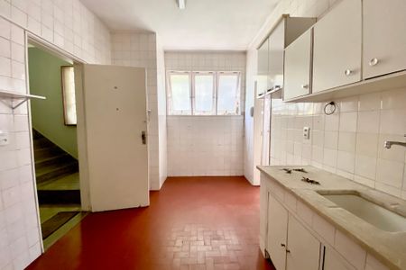 Apartamento para alugar com 91m², 2 quartos e 1 vagaCozinha