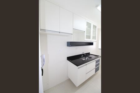 Apartamento para alugar com 65m², 2 quartos e 1 vagaCozinha