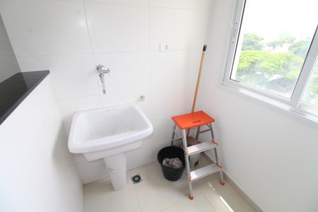 Apartamento para alugar com 65m², 2 quartos e 1 vagaÁrea de Serviço