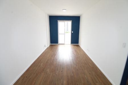 Apartamento para alugar com 65m², 2 quartos e 1 vagaSala